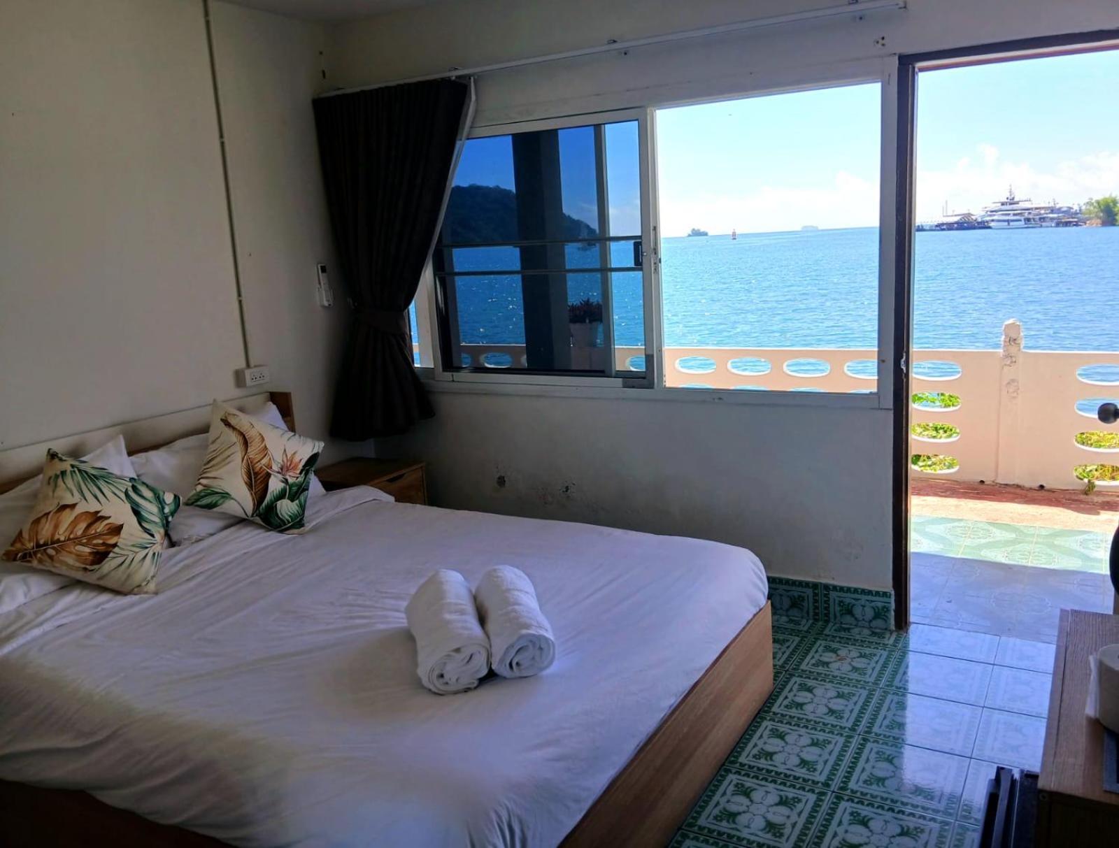 Water'S Edge Resort , Cape Panwa Exterior photo